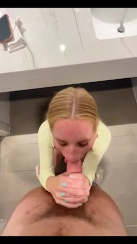 Madison Moores Bathroom Creampie Sex Tape